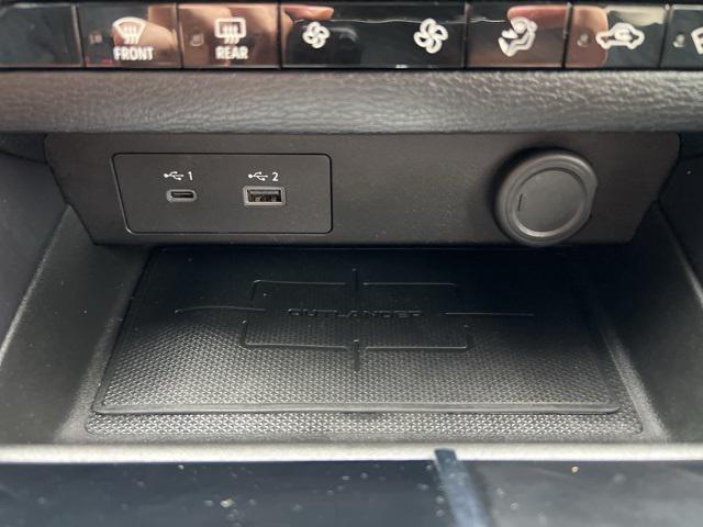 used 2024 Mitsubishi Outlander car, priced at $26,995