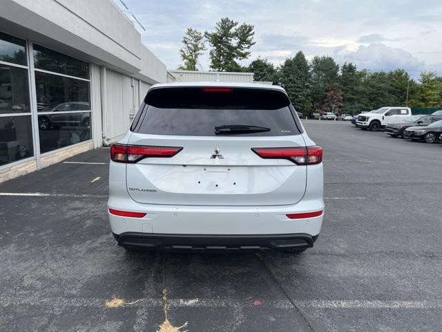 used 2024 Mitsubishi Outlander car, priced at $26,995