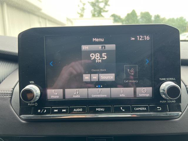 used 2024 Mitsubishi Outlander car, priced at $26,995