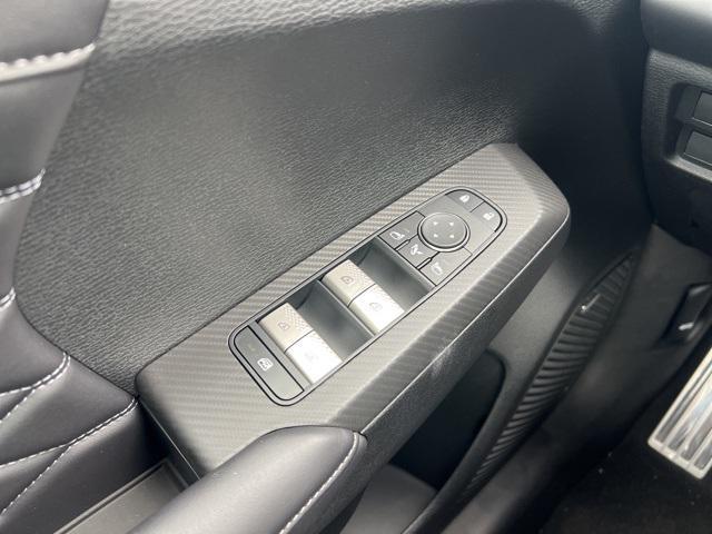 new 2025 Mitsubishi Outlander car, priced at $43,205