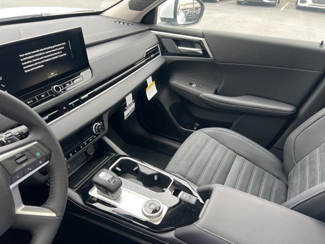 new 2025 Mitsubishi Outlander car, priced at $40,810