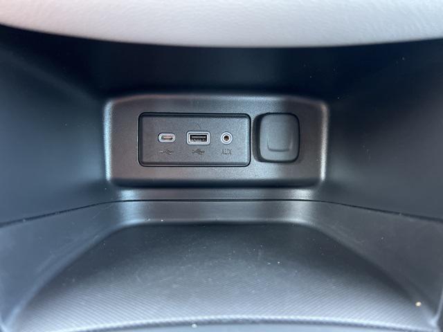 used 2023 Chevrolet Equinox car, priced at $24,299