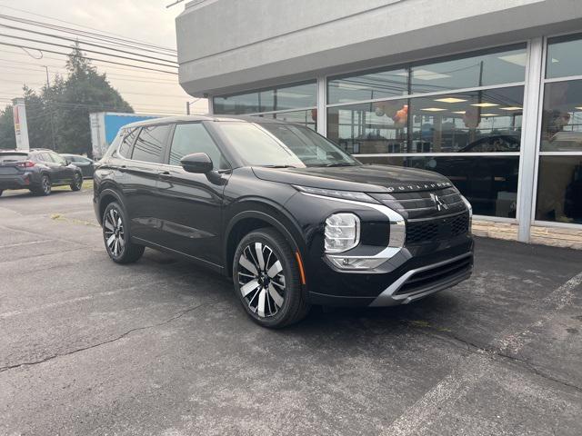 new 2025 Mitsubishi Outlander car, priced at $40,990