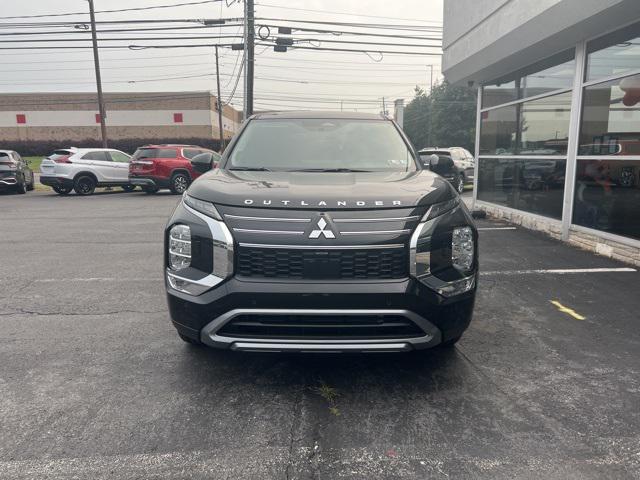 new 2025 Mitsubishi Outlander car, priced at $40,990