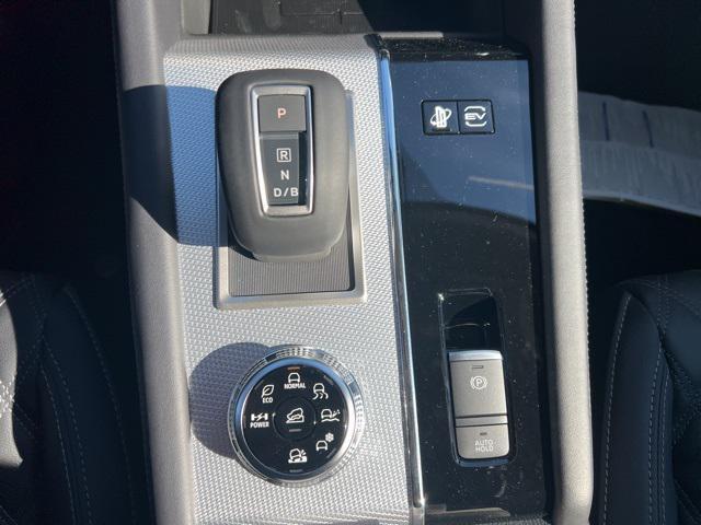 new 2025 Mitsubishi Outlander PHEV car, priced at $49,555