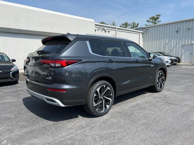 new 2025 Mitsubishi Outlander PHEV car, priced at $49,555