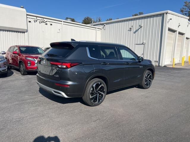 new 2025 Mitsubishi Outlander PHEV car, priced at $49,555
