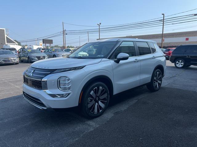 new 2025 Mitsubishi Outlander car, priced at $38,625