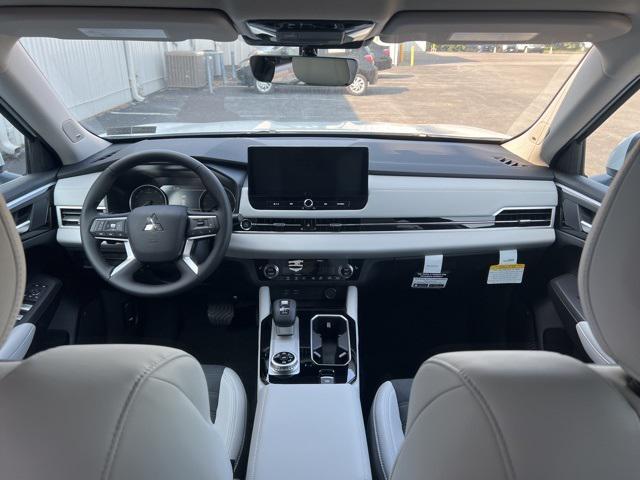 new 2025 Mitsubishi Outlander car, priced at $38,625