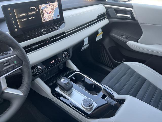 new 2025 Mitsubishi Outlander car, priced at $38,625