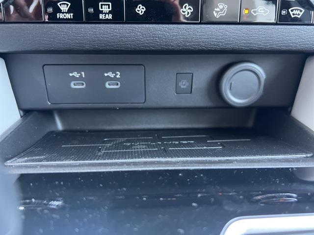 new 2025 Mitsubishi Outlander car, priced at $38,625