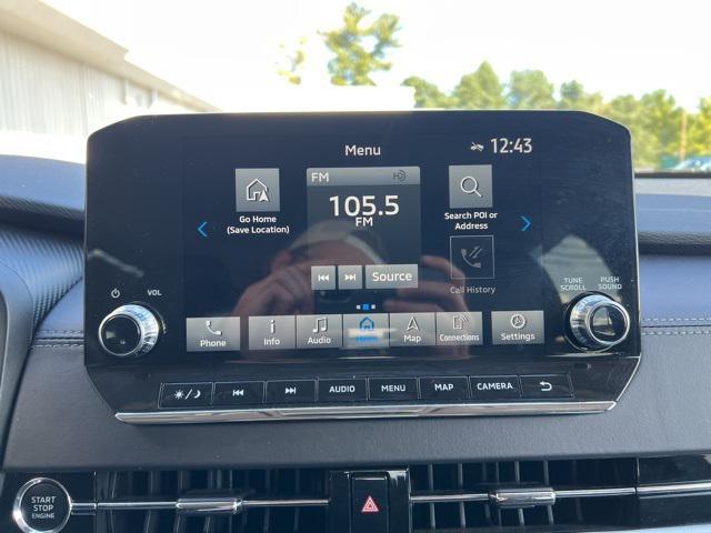 used 2024 Mitsubishi Outlander car, priced at $27,990