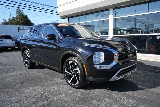 used 2024 Mitsubishi Outlander car, priced at $27,990