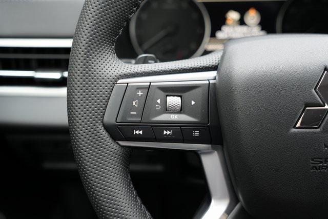 new 2025 Mitsubishi Outlander car, priced at $44,315