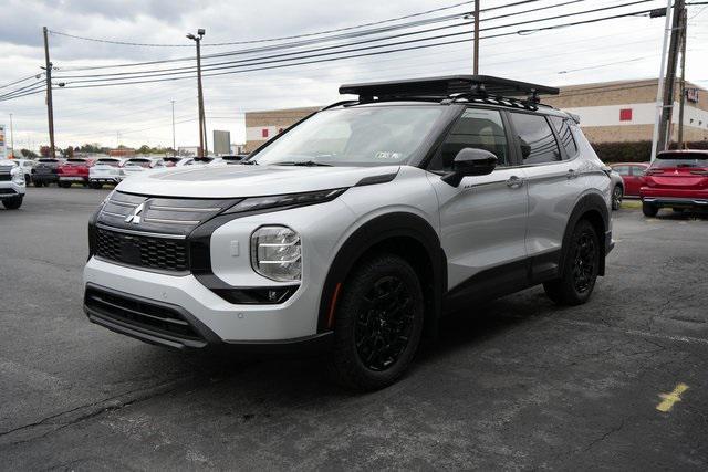 new 2025 Mitsubishi Outlander car, priced at $44,315