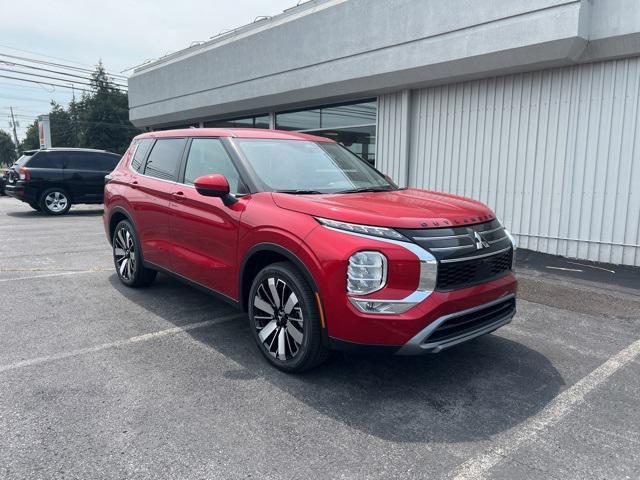 new 2025 Mitsubishi Outlander car, priced at $38,230