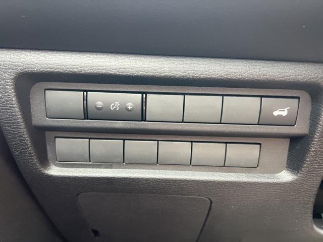 new 2025 Mitsubishi Outlander car, priced at $41,810