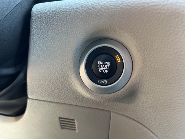 used 2023 Chrysler Pacifica car, priced at $29,999