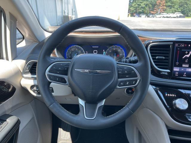 used 2023 Chrysler Pacifica car, priced at $29,999