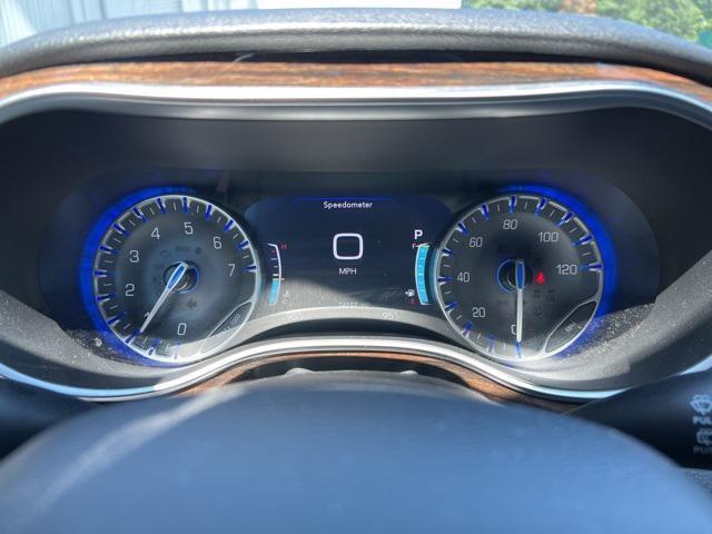 used 2023 Chrysler Pacifica car, priced at $29,999