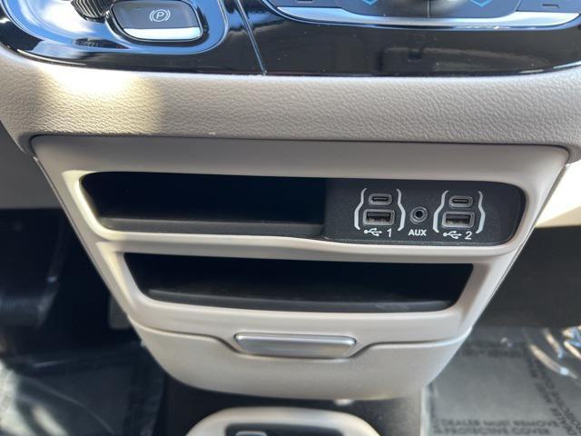 used 2024 Chrysler Pacifica car, priced at $34,516