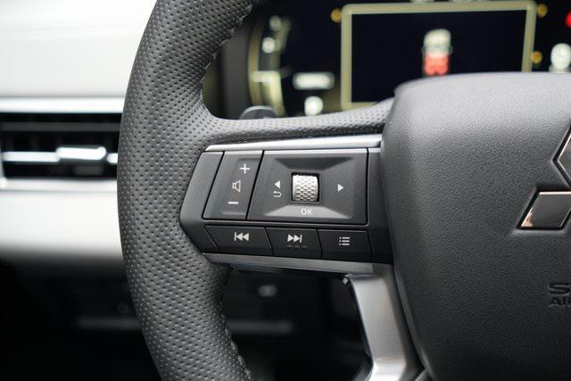 new 2025 Mitsubishi Outlander car, priced at $47,035