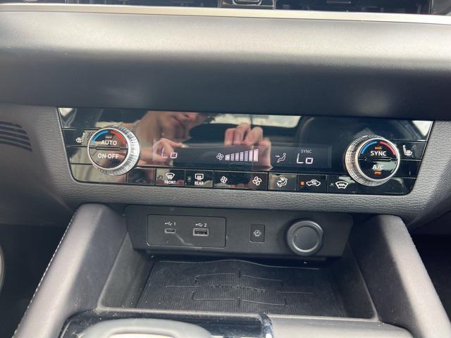 used 2022 Mitsubishi Outlander car, priced at $24,749