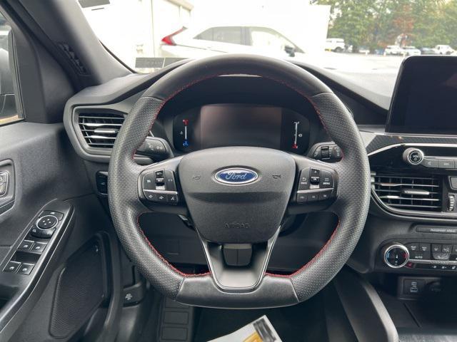 used 2023 Ford Escape car, priced at $25,998