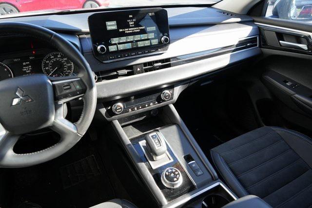 used 2024 Mitsubishi Outlander car, priced at $27,990