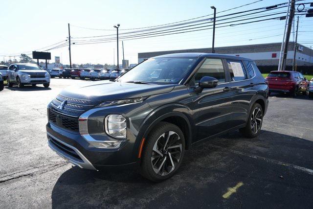 used 2024 Mitsubishi Outlander car, priced at $27,990