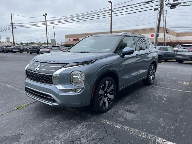new 2025 Mitsubishi Outlander car, priced at $47,050