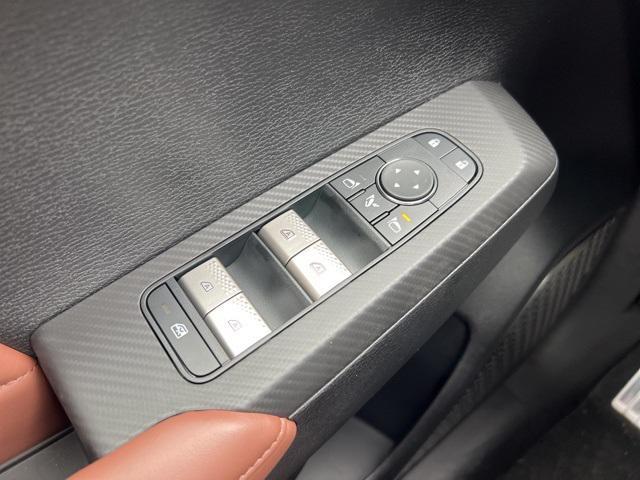 new 2025 Mitsubishi Outlander car, priced at $47,050