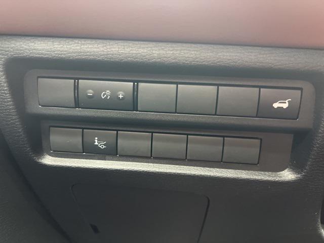 new 2025 Mitsubishi Outlander car, priced at $47,050