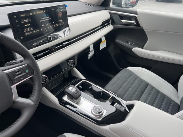new 2025 Mitsubishi Outlander car, priced at $41,585