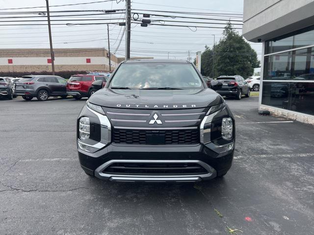 new 2025 Mitsubishi Outlander car, priced at $41,585
