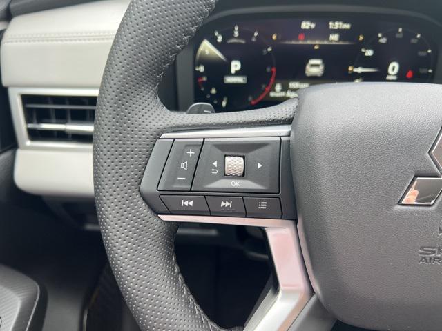 new 2025 Mitsubishi Outlander car, priced at $41,585
