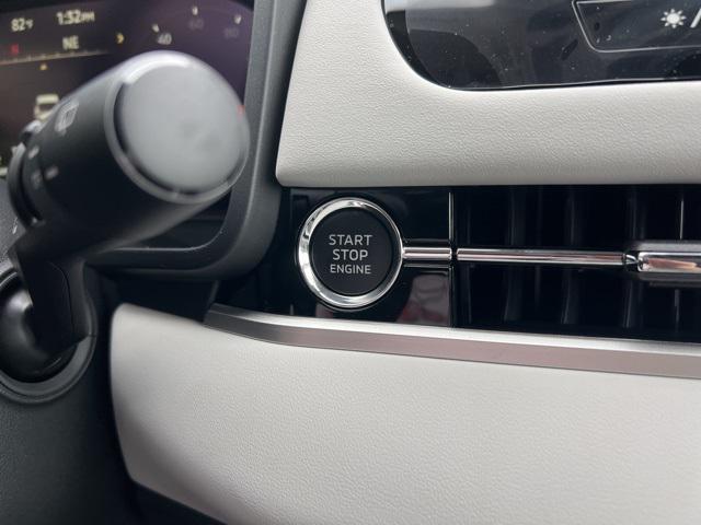 new 2025 Mitsubishi Outlander car, priced at $41,585