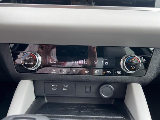 new 2025 Mitsubishi Outlander car, priced at $41,585