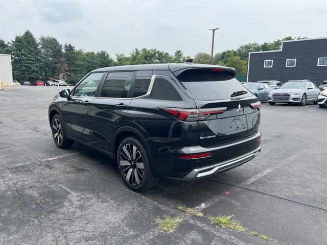 new 2025 Mitsubishi Outlander car, priced at $41,585