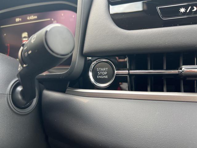 new 2025 Mitsubishi Outlander car, priced at $41,215