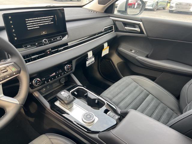 new 2025 Mitsubishi Outlander car, priced at $41,215