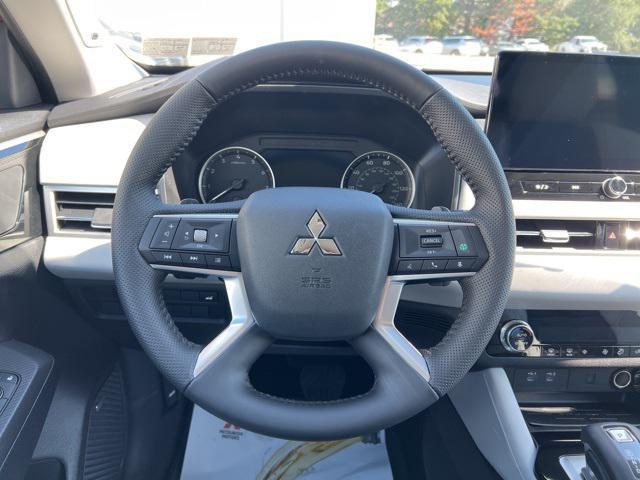 new 2025 Mitsubishi Outlander car, priced at $37,465