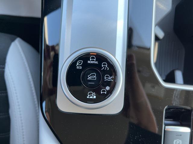 new 2025 Mitsubishi Outlander car, priced at $37,465