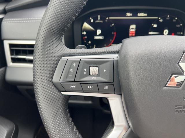new 2025 Mitsubishi Outlander car, priced at $39,990