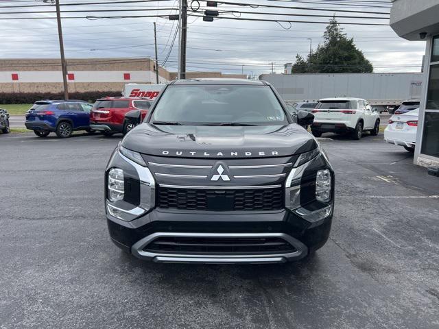 new 2025 Mitsubishi Outlander car, priced at $39,990