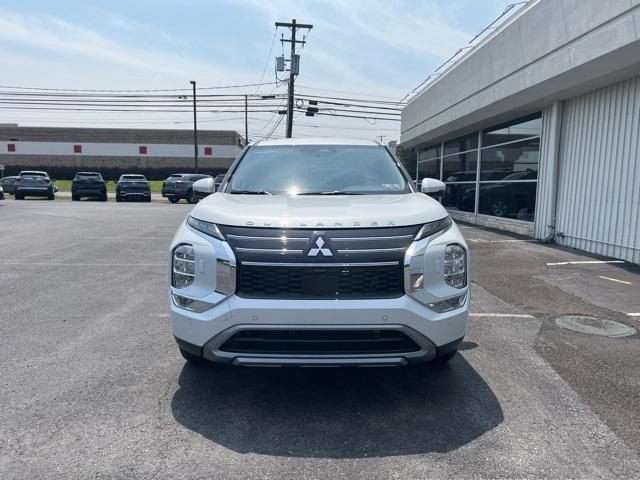 new 2025 Mitsubishi Outlander car, priced at $38,625