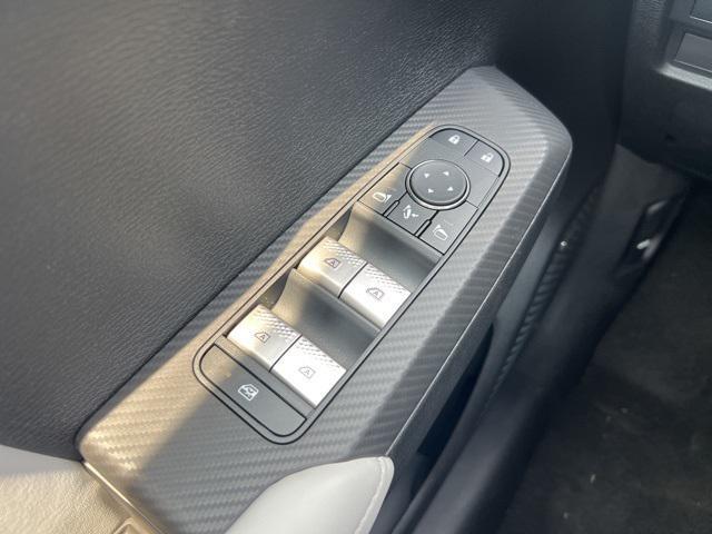 new 2025 Mitsubishi Outlander car, priced at $38,625