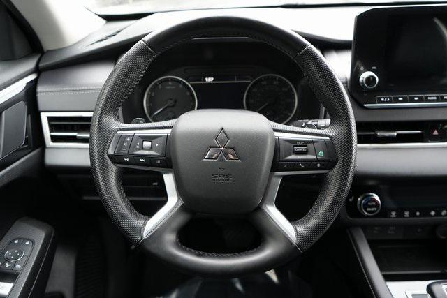 used 2024 Mitsubishi Outlander car, priced at $27,990