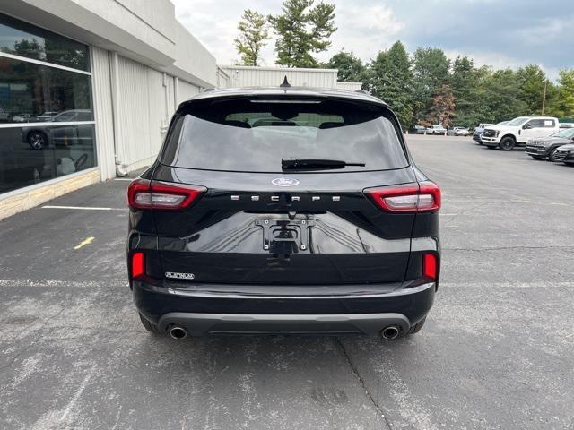 used 2023 Ford Escape car, priced at $24,995