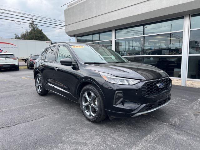 used 2023 Ford Escape car, priced at $24,995